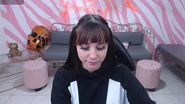 saabrina_ from StripChat is Freechat