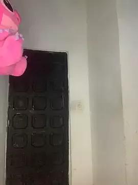 sabrinaleon4 from StripChat is Freechat