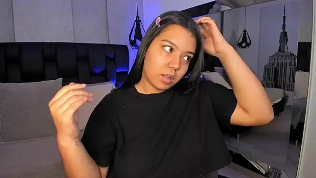 SadieFoster from StripChat is Freechat