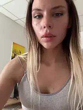 SakuPandora from StripChat is Freechat