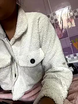 Photos of Sandhya_77 from StripChat is Freechat