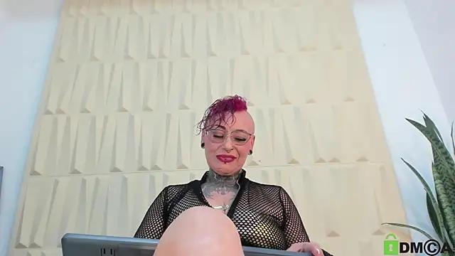 Checkout the world of free chat sex and chat with our steamy slutz, bringing your cherished characters to life with authentic outfits and live productions.