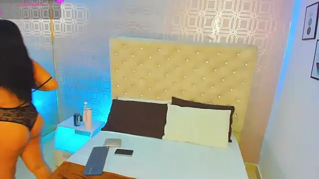 Sara_Desire from StripChat is Freechat