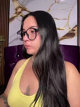 sara_roy04_ from StripChat is Freechat