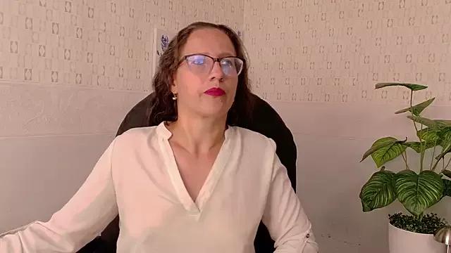 Saraa_Marrison_ from StripChat is Freechat