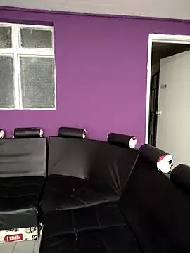 sarah_lark_ from StripChat is Freechat