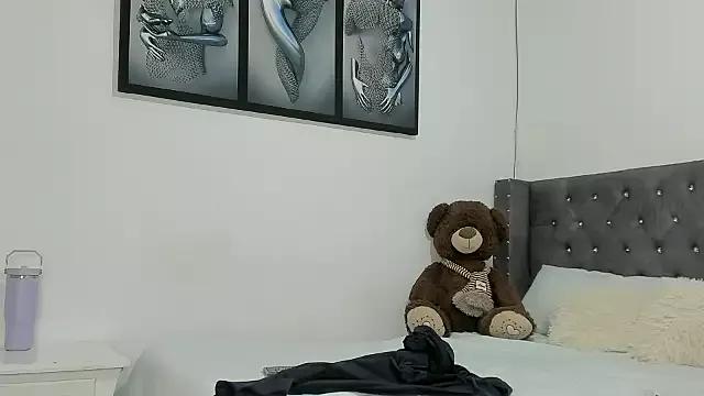 Sarah_Marquez01 from StripChat is Freechat