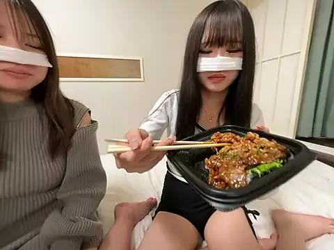 sarariman_8585 from StripChat is Freechat