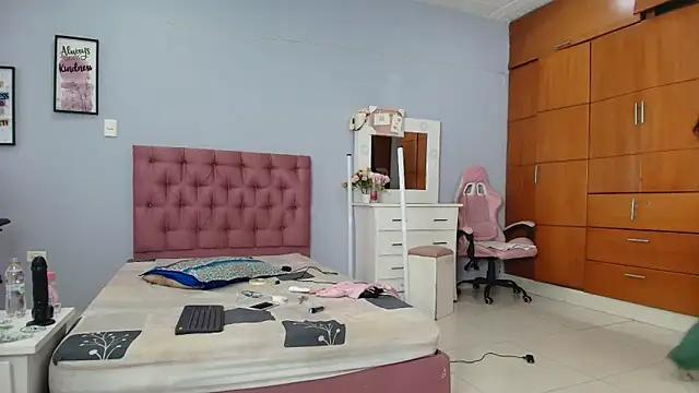 Checkout the world of free chat sex and chat with our steamy slutz, bringing your cherished characters to life with authentic outfits and live productions.