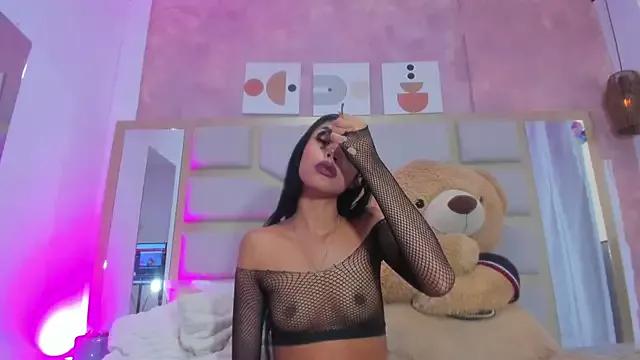 SashaMorelli from StripChat is Freechat