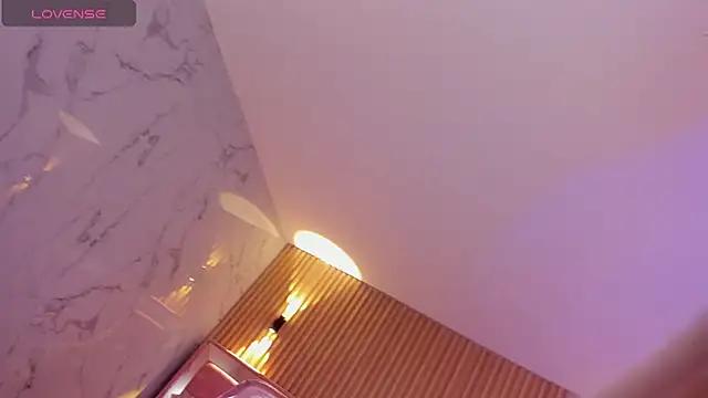 scarlet_monroe_s from StripChat is Freechat