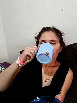 Scarlett-Leh from StripChat is Freechat