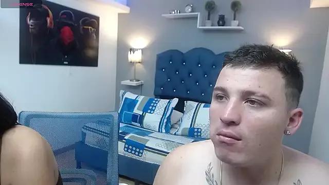 scarlett_and_justin from StripChat is Freechat