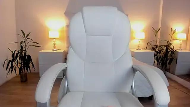 Scarlett_Bunny_ from StripChat is Freechat