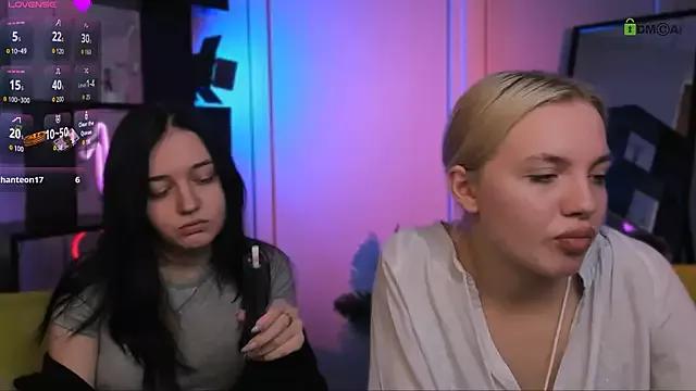 sendi_cais from StripChat is Freechat