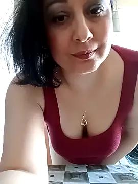 Sevilya_kiss from StripChat is Freechat