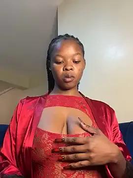 SexxyLunar from StripChat is Freechat