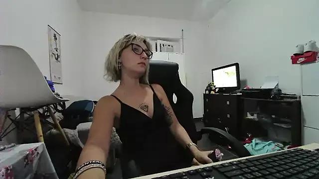 Checkout the world of free chat sex and chat with our steamy slutz, bringing your cherished characters to life with authentic outfits and live productions.
