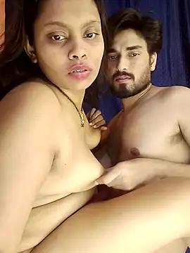 Photos of Sexy_DarloSiya from StripChat is Group