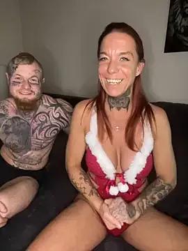 Photos of SexyInkedMiilfxx from StripChat is Private