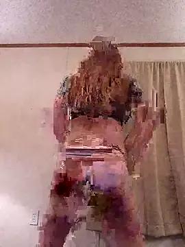 SexySexxDoll from StripChat is Freechat