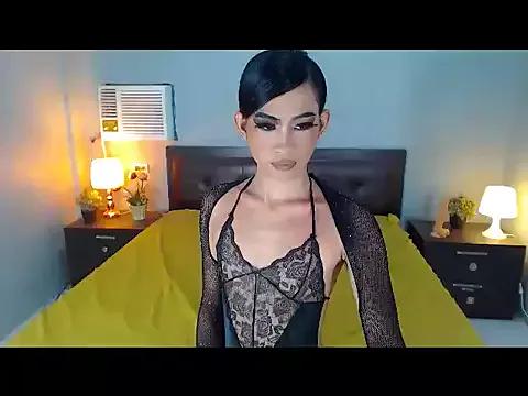 SexyYoungCristine from StripChat is Freechat