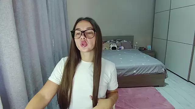 singletrouble from StripChat is Freechat