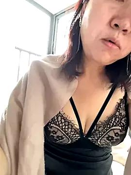 Photos of siru-love from StripChat is Freechat