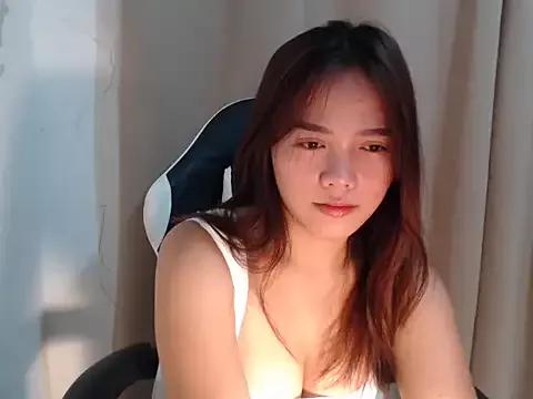 slutty_pussyx from StripChat is Freechat