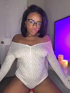 SluttyBabyAngel from StripChat is Freechat