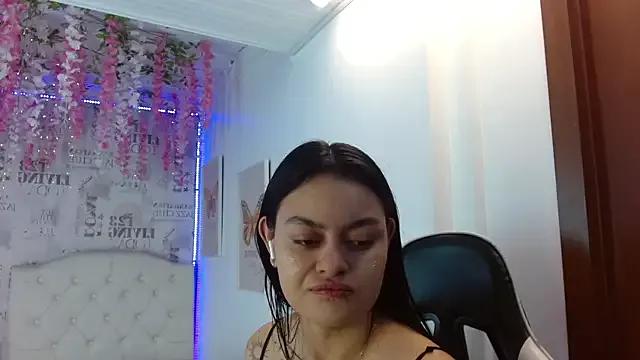 Sofia_Tanaka from StripChat is Freechat