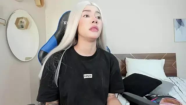 Checkout the world of free chat sex and chat with our steamy slutz, bringing your cherished characters to life with authentic outfits and live productions.