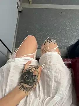 Sonya_Starr from StripChat is Freechat
