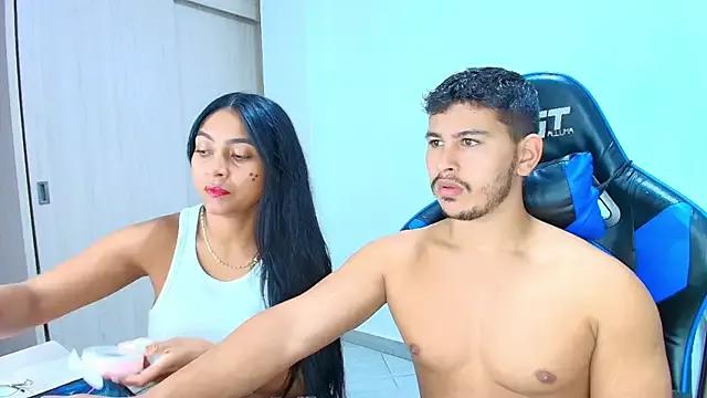 sophia_and_alex from StripChat is Freechat