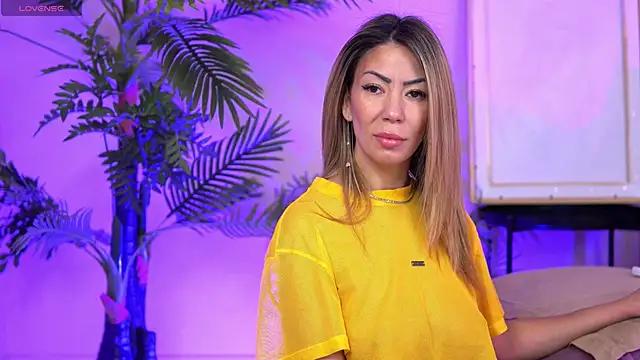 SophiaPotts from StripChat is Freechat