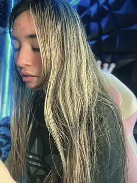 Sophie_LS from StripChat is Freechat