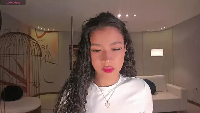 SophieHouston_ from StripChat is Freechat