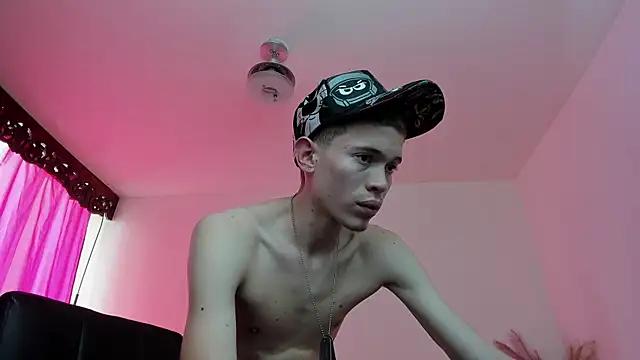 soul_control192003 from StripChat is Freechat