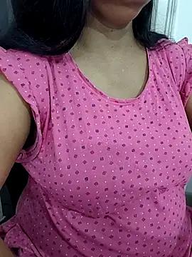 South_Desi_Aunty from StripChat is Freechat