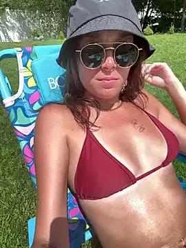 SpaceCowWhore from StripChat is Freechat