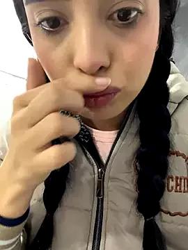 StefanyRousse from StripChat is Freechat