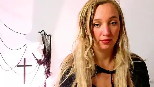 Stellapower from StripChat is Freechat