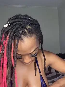 Sunflower_Synns from StripChat is Freechat