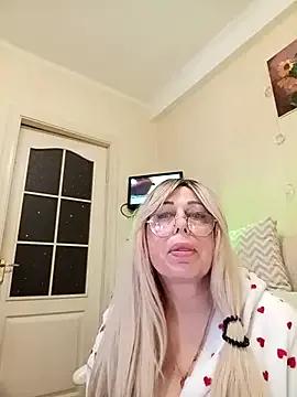 SusieNoreen from StripChat is Freechat