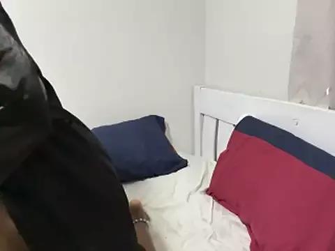 Sweet-Lexi from StripChat is Freechat