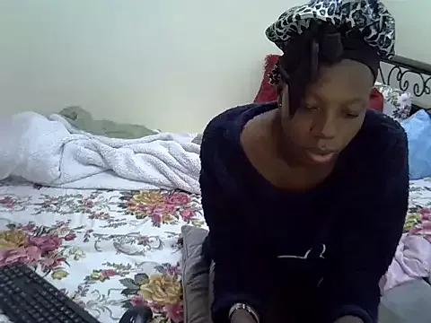 Sweet_Bear from StripChat is Freechat