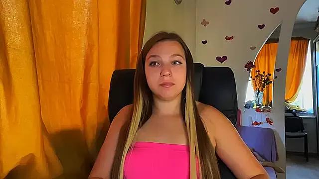 SweetAlissa18 from StripChat is Freechat