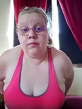 sweetqueen93 from StripChat is Freechat