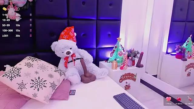 TamaraLeen from StripChat is Freechat