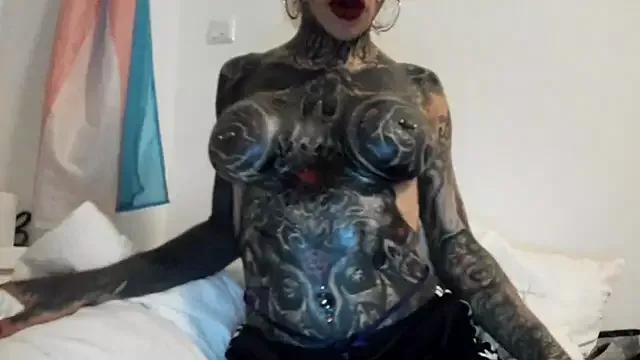 tamarapervert from StripChat is Freechat